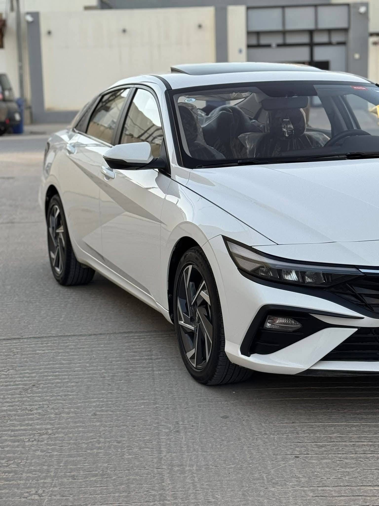 هيونداي (Hyundai) إلنترا (Elantra) 2024